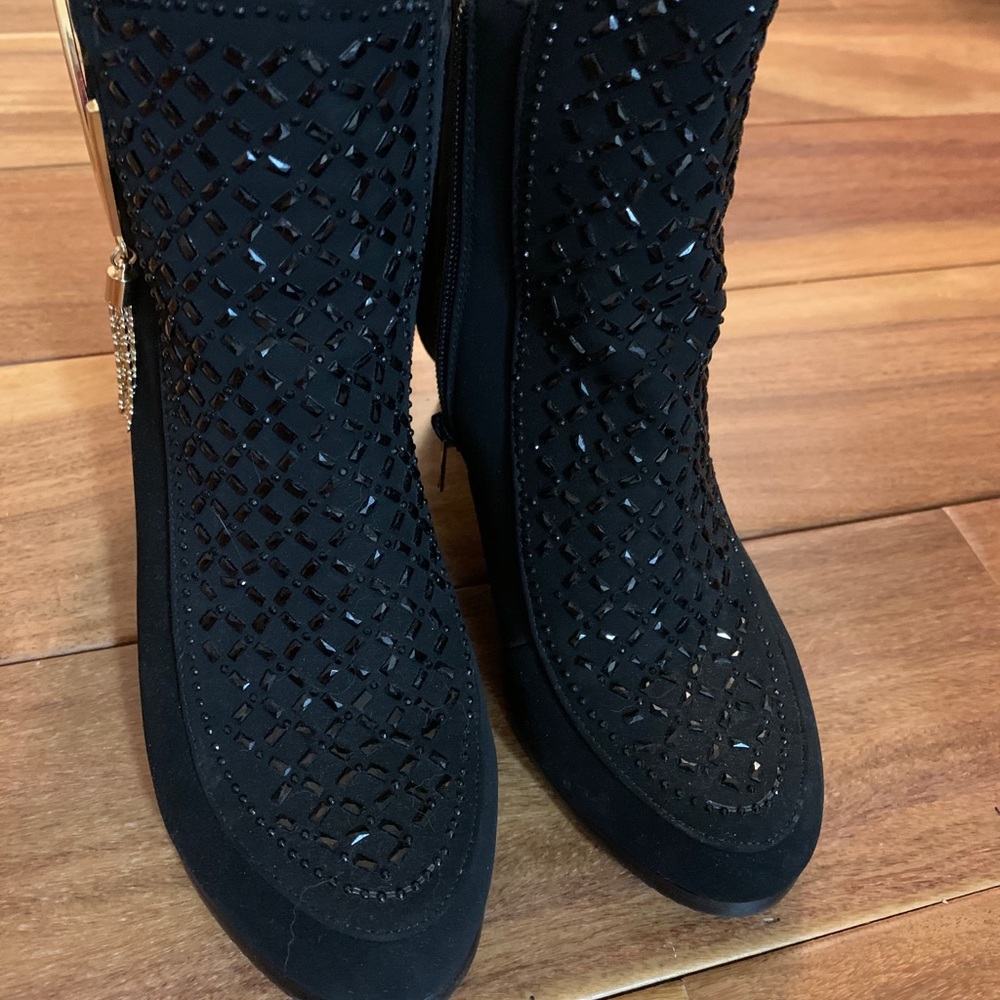 Ankle booties - Picture 4 of 5